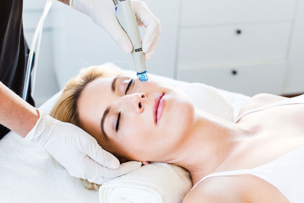 HydraFacial bei 